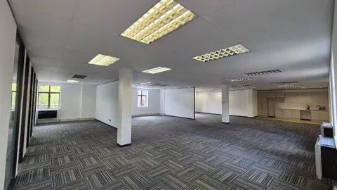 Cullinan Office Park, 2 Cullinan Close, Morningside - Left Wing Brown (10)